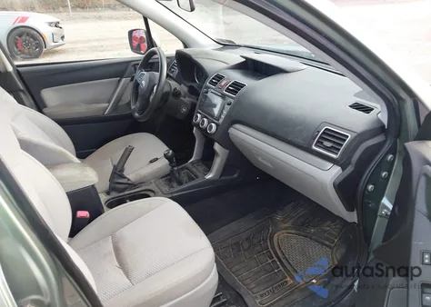 2016 Subaru Forester 2.5I Premium z USA, uszkodzony, nr VIN JF2SJADC7GG501664